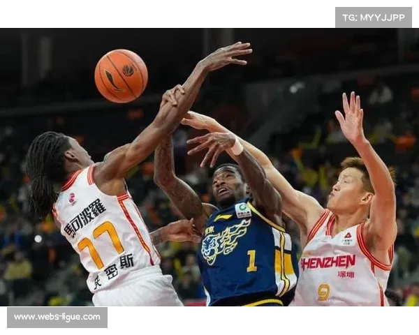 上海队9连胜登顶，三足鼎立格局初现